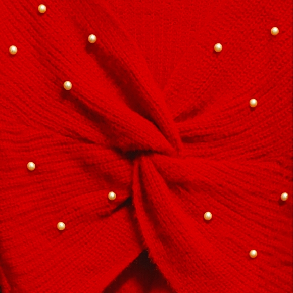 No Boundaries Brilliant Red Twist Faux Pearl Sweater - Picture 2 of 5
